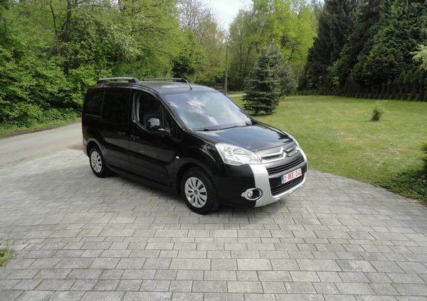 Citroen Berlingo cena 18800 przebieg: 311000, rok produkcji 2009 z Sępopol małe 436